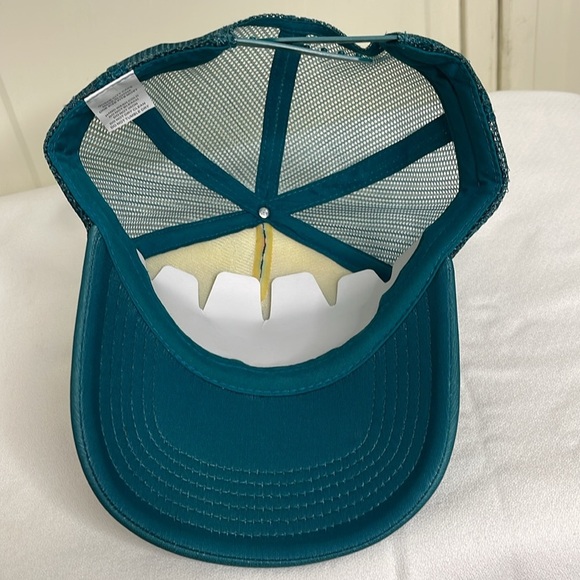 Kona Spiked Island Seltzer Tropical Print Trucker Style Hat Snap On NWOT - Picture 5 of 7